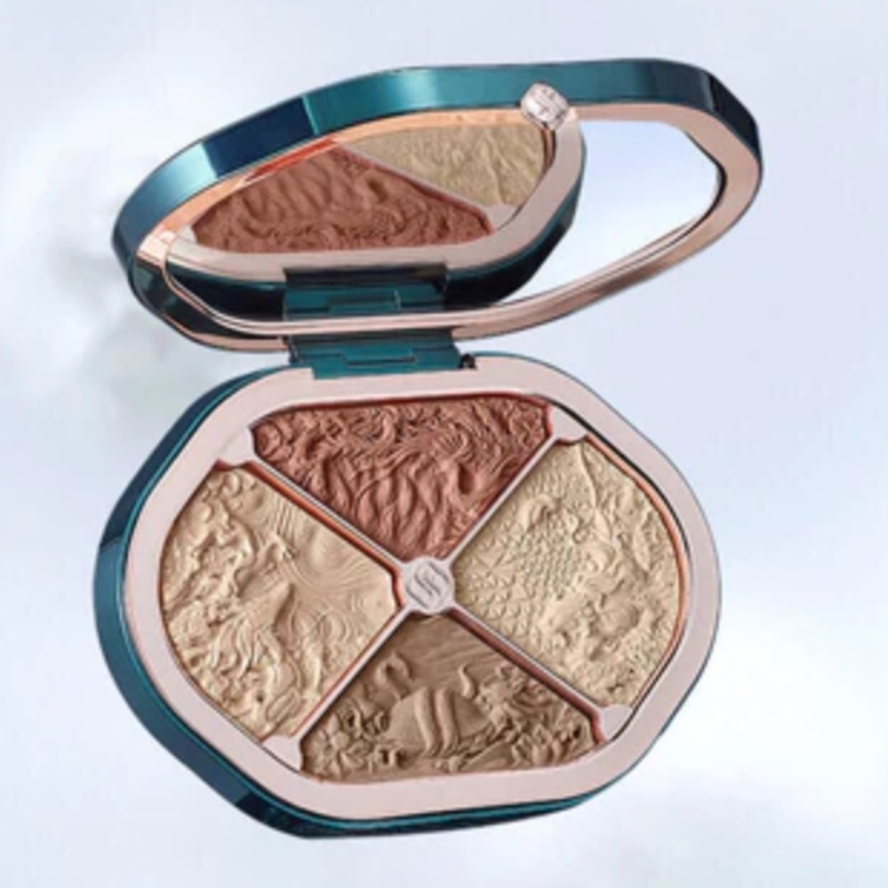 Florasis EASTERN BEASTS SCULPTING MAKEUP PALETTE